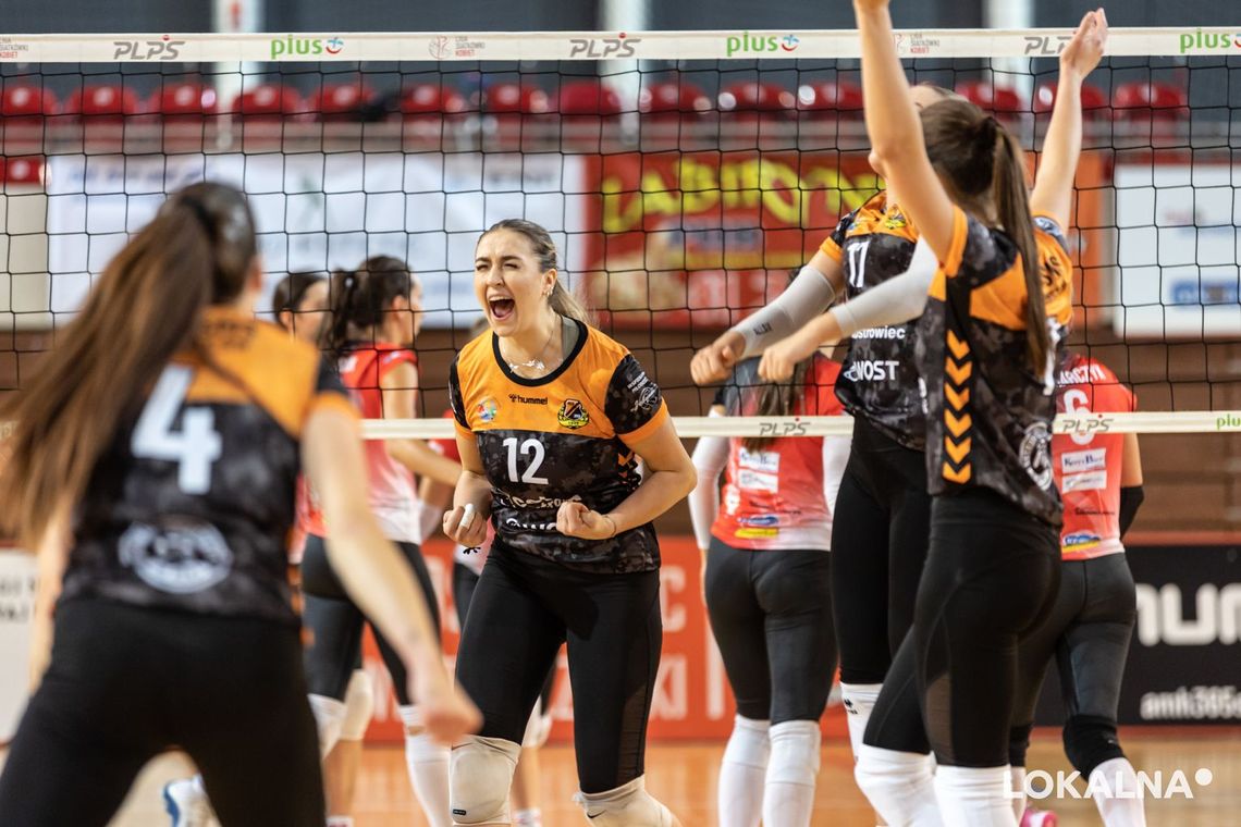 Siatkarki triumfowały w ZDROFIT VOLLEY CUP