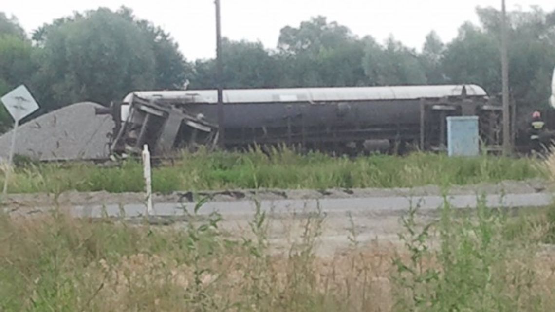 W Bodzechowie wykoleił się pociąg z gazem W Bodzechowie wykoleił się pociąg z gazem