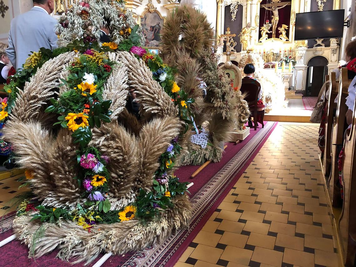 WAŚNIÓW | Rolnicy podziękują za plony. W niedzielę dożynki