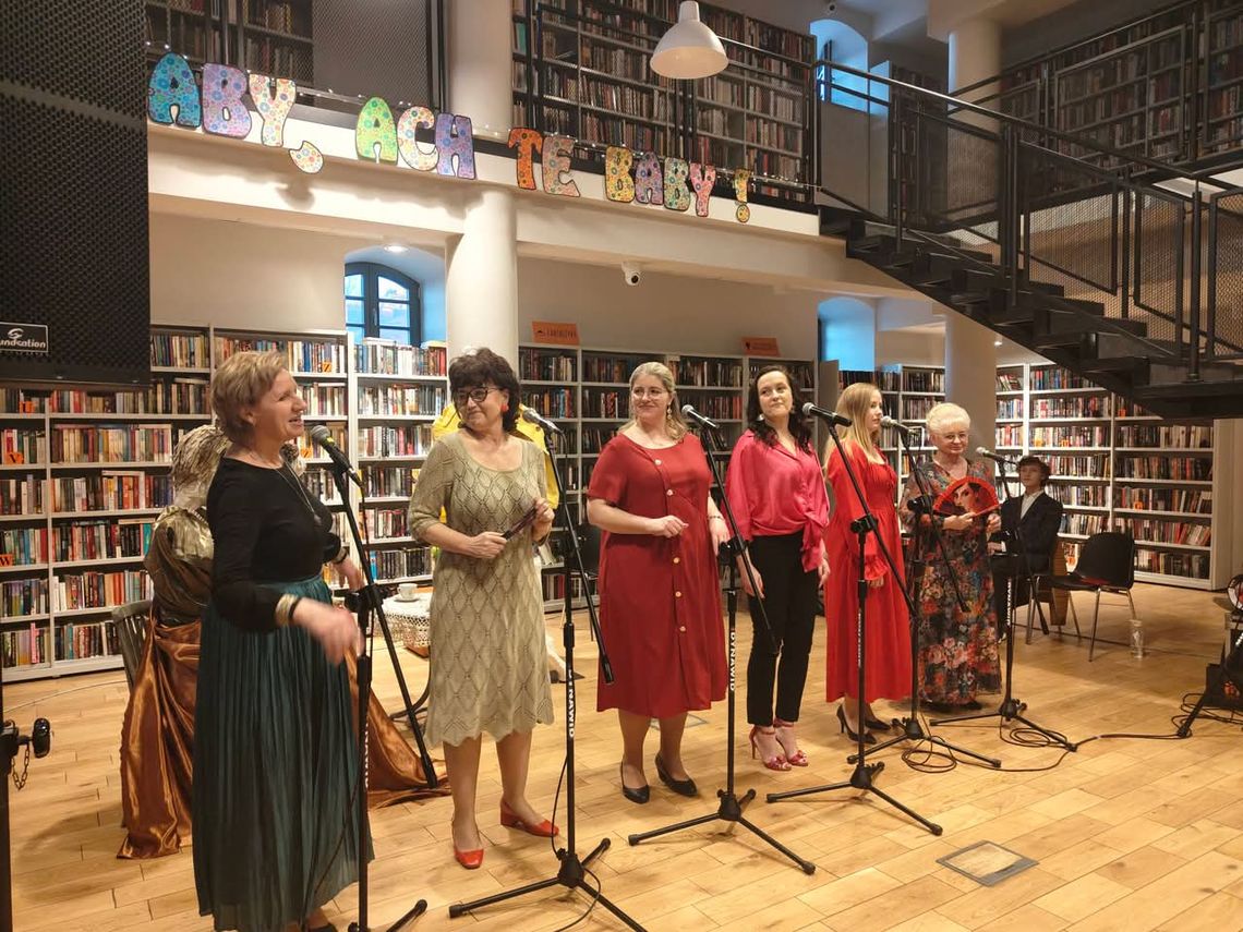 Wokaliści Studia Piosenki Metro uświetnili Dzień Kobiet w bibliotece