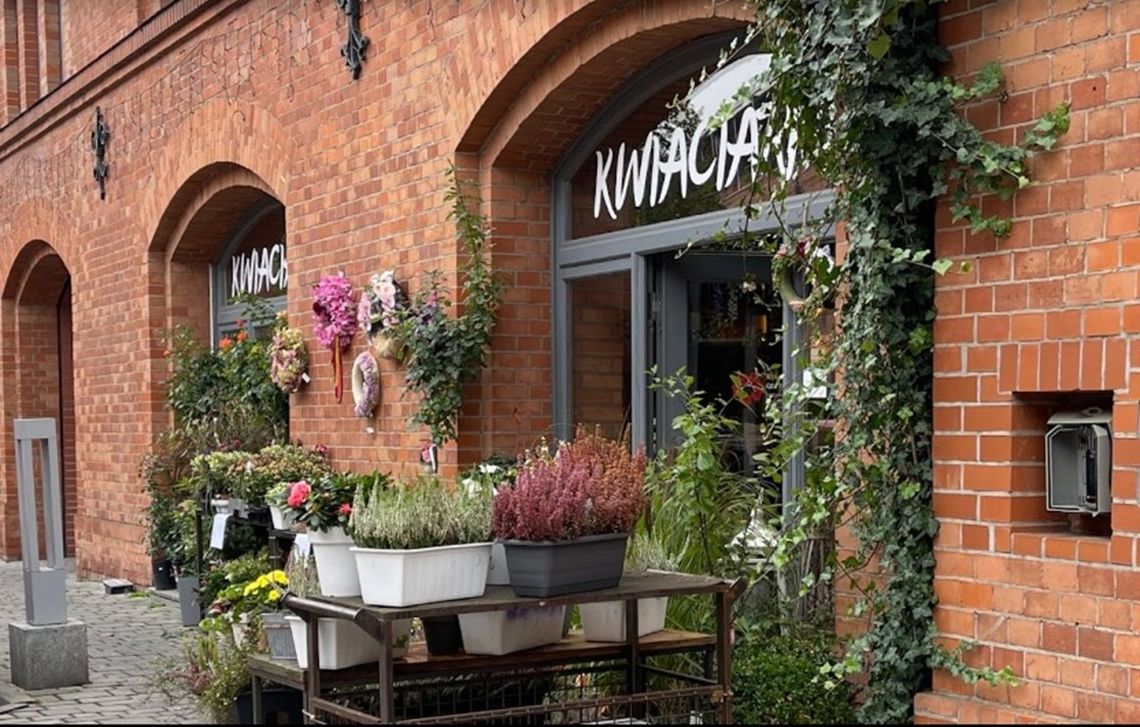 Kwiatomat Gintrowicz Flowers 24h/7 Port Lotniczy Poznań-Ławica