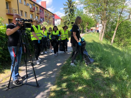 Akcja sprzątania przestrzeni miejskiej/fot. Lokalna.TV