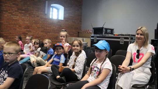 II Międzyszkolny Konkurs Piosenki "Muzyka łączy pokolenia"