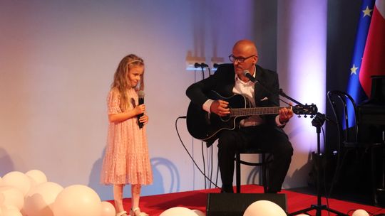 II Międzyszkolny Konkurs Piosenki "Muzyka łączy pokolenia"