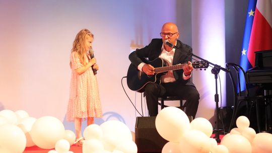 II Międzyszkolny Konkurs Piosenki "Muzyka łączy pokolenia"