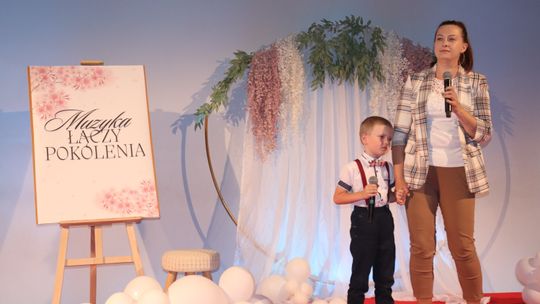 II Międzyszkolny Konkurs Piosenki "Muzyka łączy pokolenia"