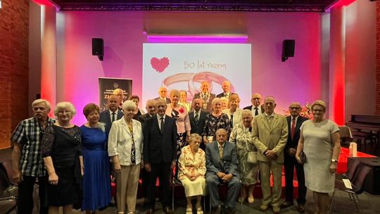 Dwanaście par świętowało jubileusz wspólnego życia