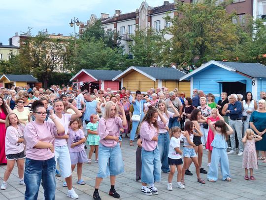 Roztańczony Rynek w Ostrowcu Świętokrzyskim