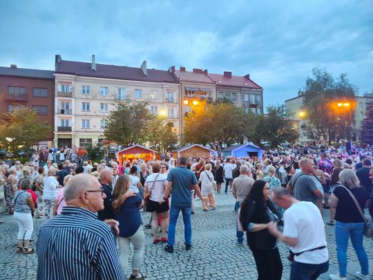 Roztańczony Rynek w Ostrowcu Świętokrzyskim