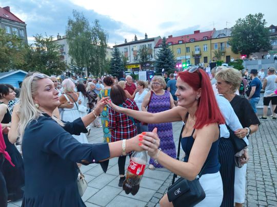 Roztańczony Rynek w Ostrowcu Świętokrzyskim