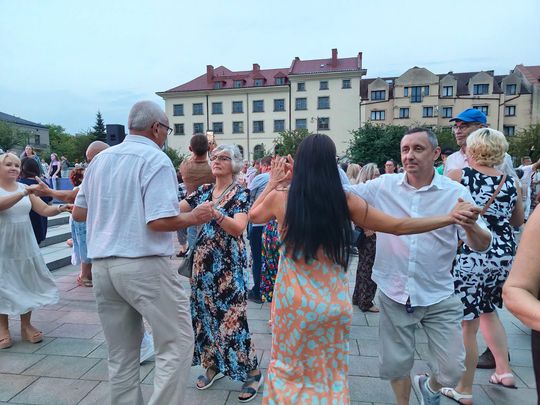Roztańczony Rynek w Ostrowcu Świętokrzyskim