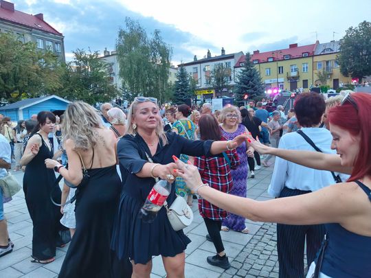 Roztańczony Rynek w Ostrowcu Świętokrzyskim