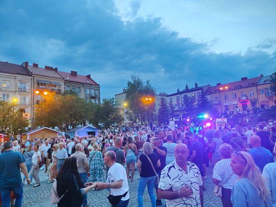 Roztańczony Rynek w Ostrowcu Świętokrzyskim