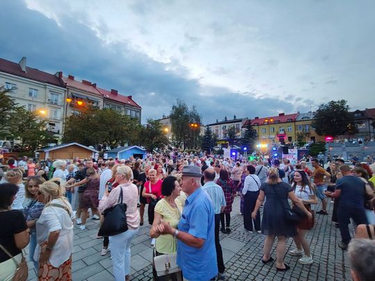 Roztańczony Rynek w Ostrowcu Świętokrzyskim