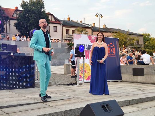 Roztańczony Rynek w Ostrowcu Świętokrzyskim