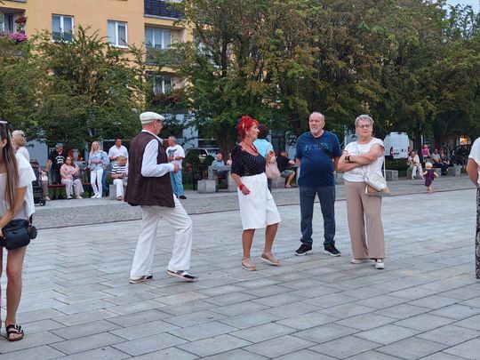 Roztańczony Rynek w Ostrowcu Świętokrzyskim