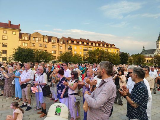 Roztańczony Rynek w Ostrowcu Świętokrzyskim