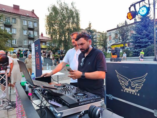 Roztańczony Rynek w Ostrowcu Świętokrzyskim