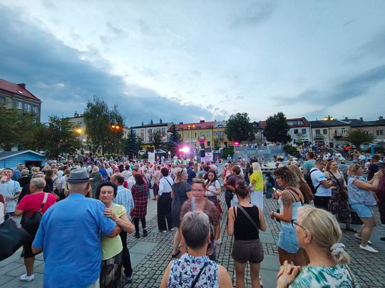 Roztańczony Rynek w Ostrowcu Świętokrzyskim