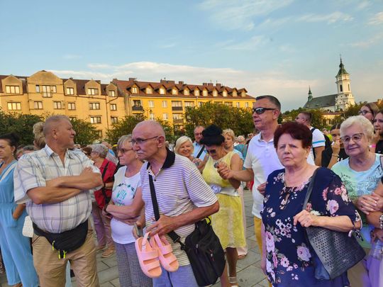 Roztańczony Rynek w Ostrowcu Świętokrzyskim