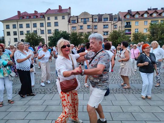 Roztańczony Rynek w Ostrowcu Świętokrzyskim