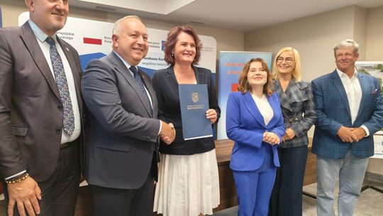 Podpisanie umów na ważne inwestycje