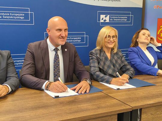 Podpisanie umów na ważne inwestycje