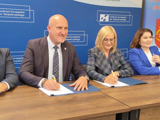Podpisanie umów na ważne inwestycje